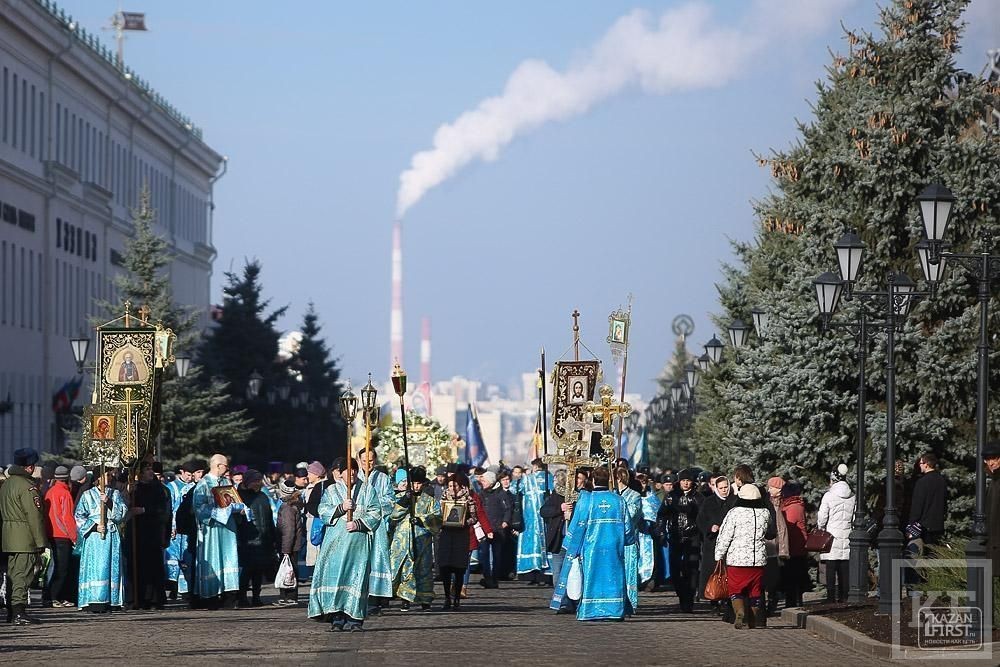 Крестный ход в честь Казанской иконы Божьей Матери